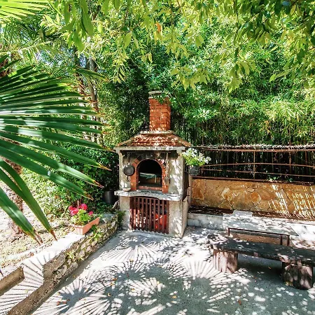 Cozy In With Garden * Zadar